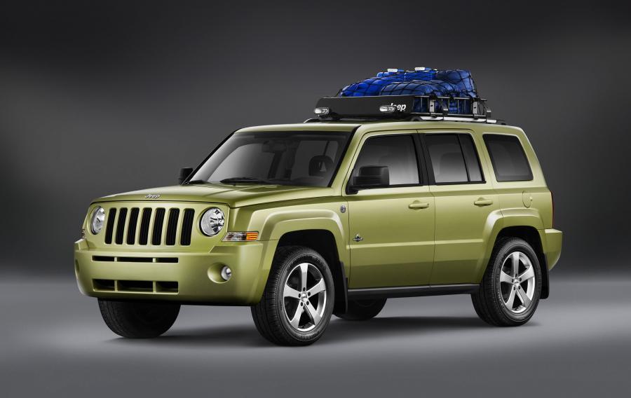  Jeep Patriot 2009 года  (фото 16 из 21)